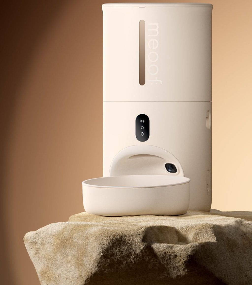 Smart Automatic Pet Feeder with Camera & App Control - 4L Capacity